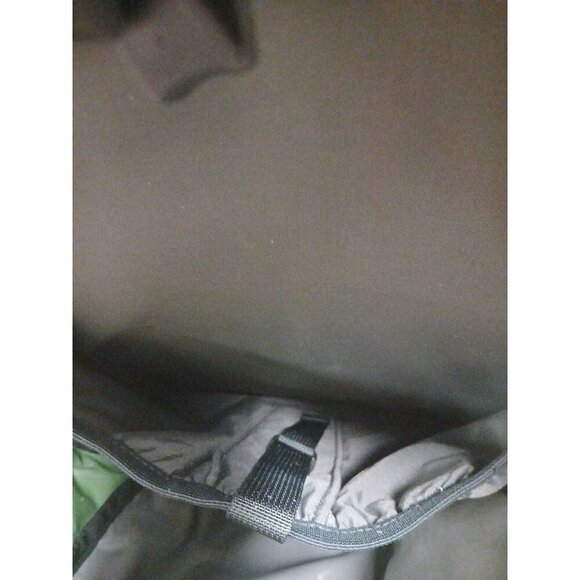 The North Face Recon AJVC Legacy Model Conifer Green Black Backpack Daypack Bag - Picture 8 of 16